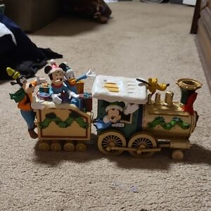 Disney Festive Train with Characters - Gold, Green, Blue